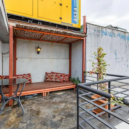 Central Duplex With Amazing View In Beyoglu Apartamento *