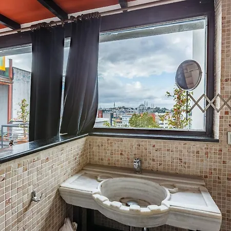 Apartamento Central Duplex With Amazing View In Beyoglu